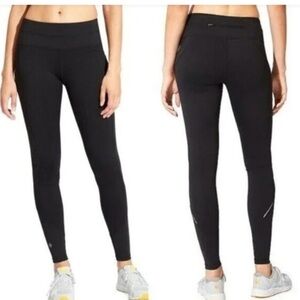 Athleta Black Powder Peak Leggings Size Medium Black